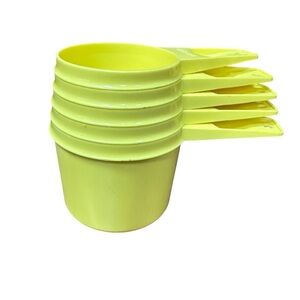 Vintage 70s Harvest Gold Yellow Stacking Measuring Cups - Set of 5